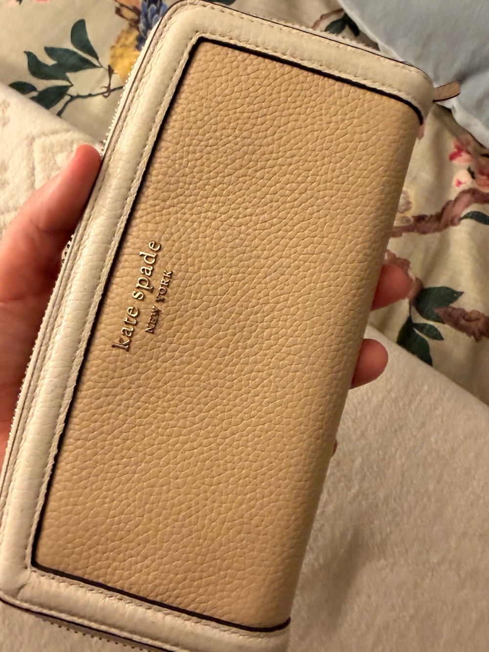 kate spade Two-Tone Tan and Cream Pebbled Leather Zip Wallet